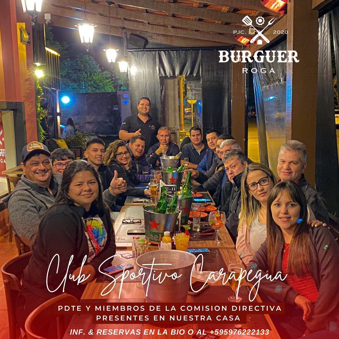 Comisión directiva de un club reunida en Burguer Roga